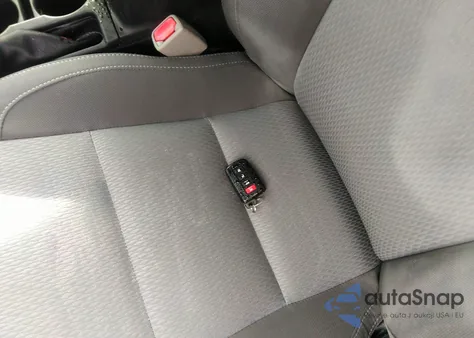 2016 Toyota Corolla Le Plus from USA, damaged, VIN 2T1BURHE7GC562107